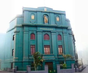 Fachada de La Salle